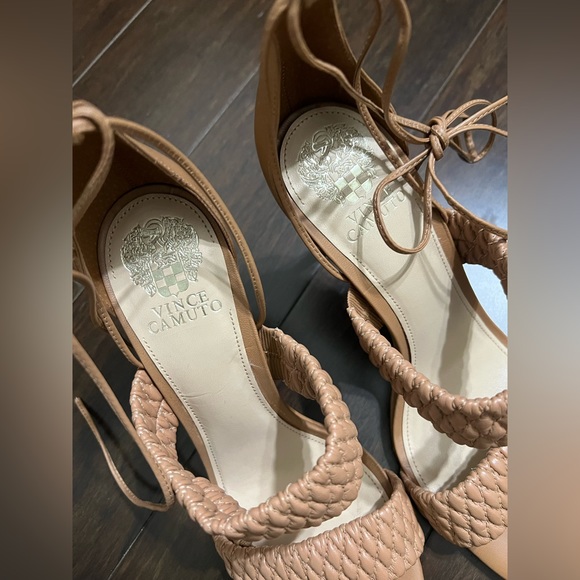 Vince Camuto Antilique Tan Strappy Heels Size 10 - Picture 5 of 11